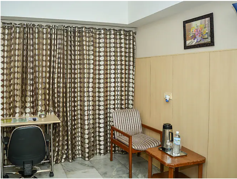 Nayagara Hotel Standard Room with Balcony 7