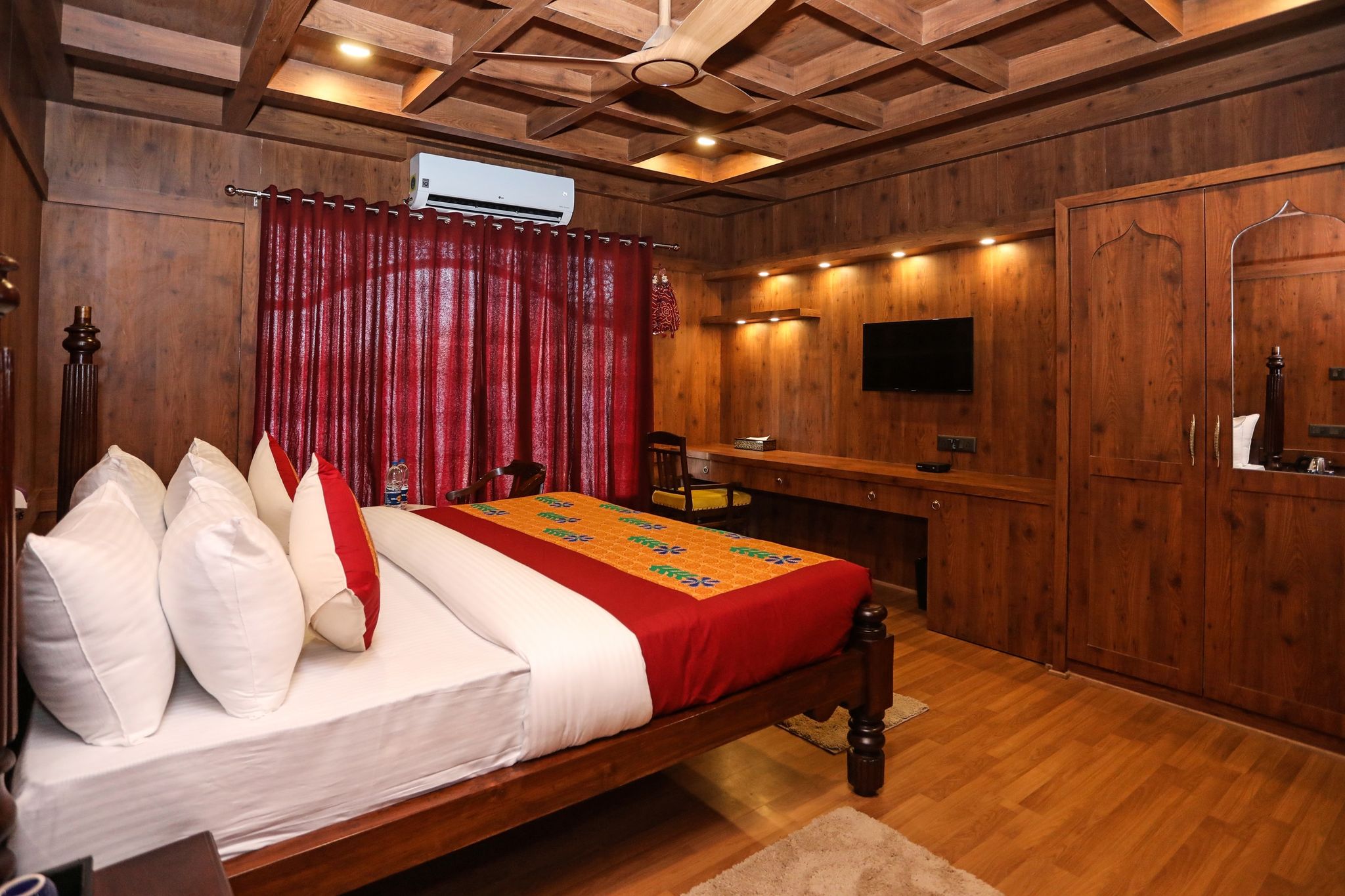 Ekta Houseboat Statue Of Unity Kevadia CLASSIC 20