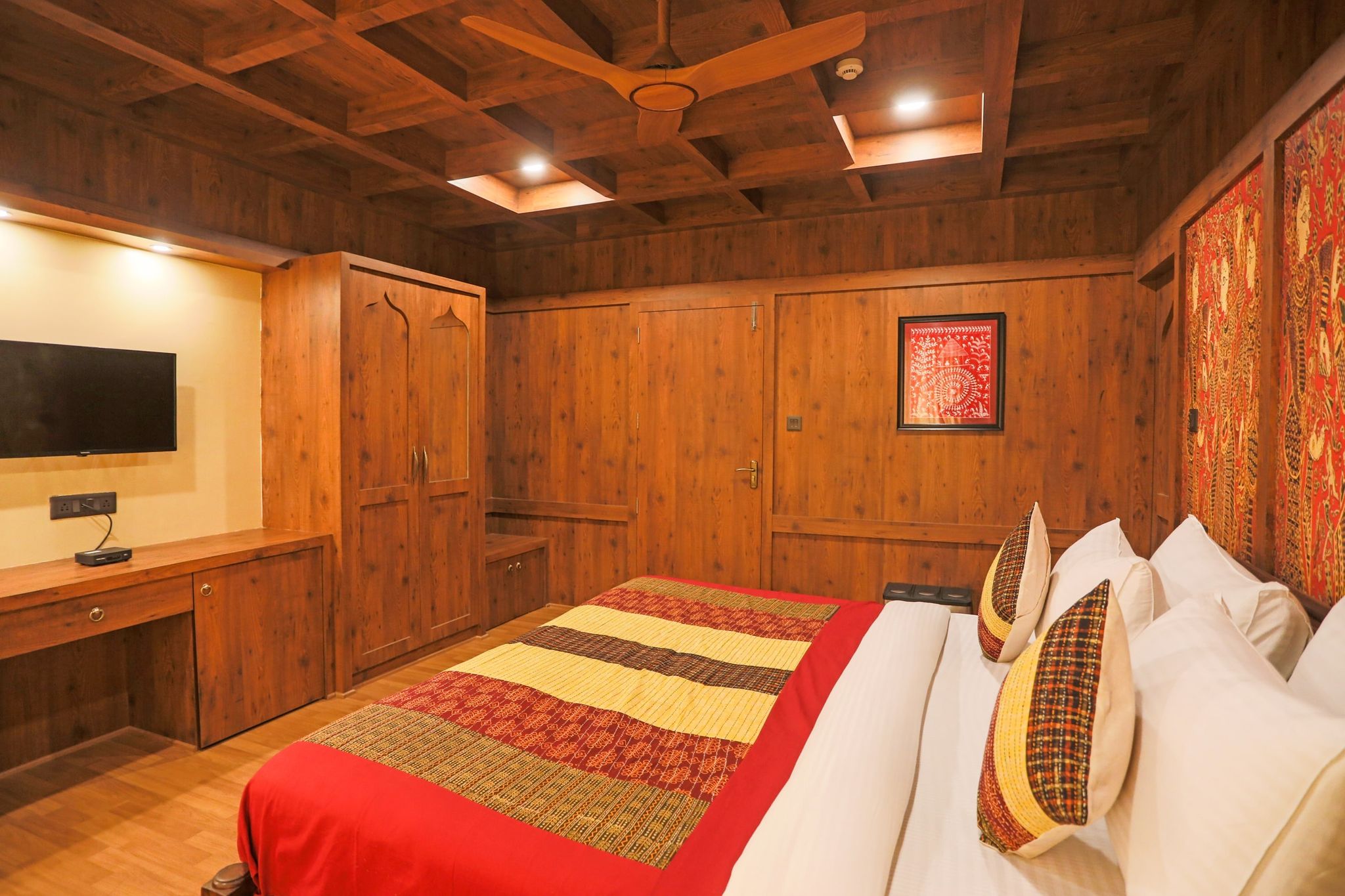 Ekta Houseboat Statue Of Unity Kevadia CLASSIC 5