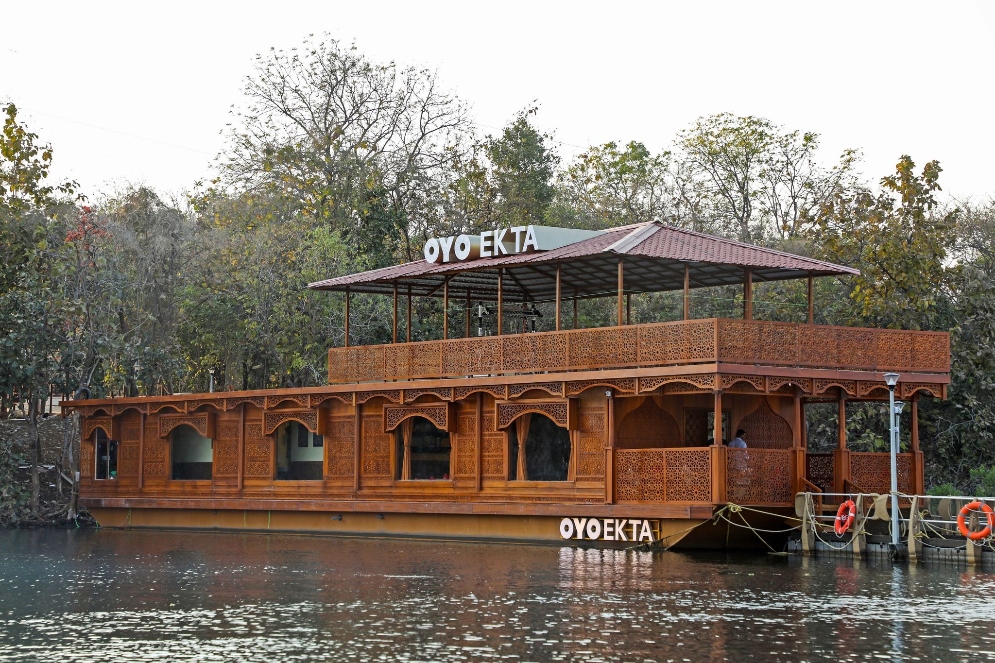 Ekta Houseboat Statue Of Unity Kevadia