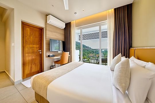 Mysa Sky Suites Misty Serenity Suite