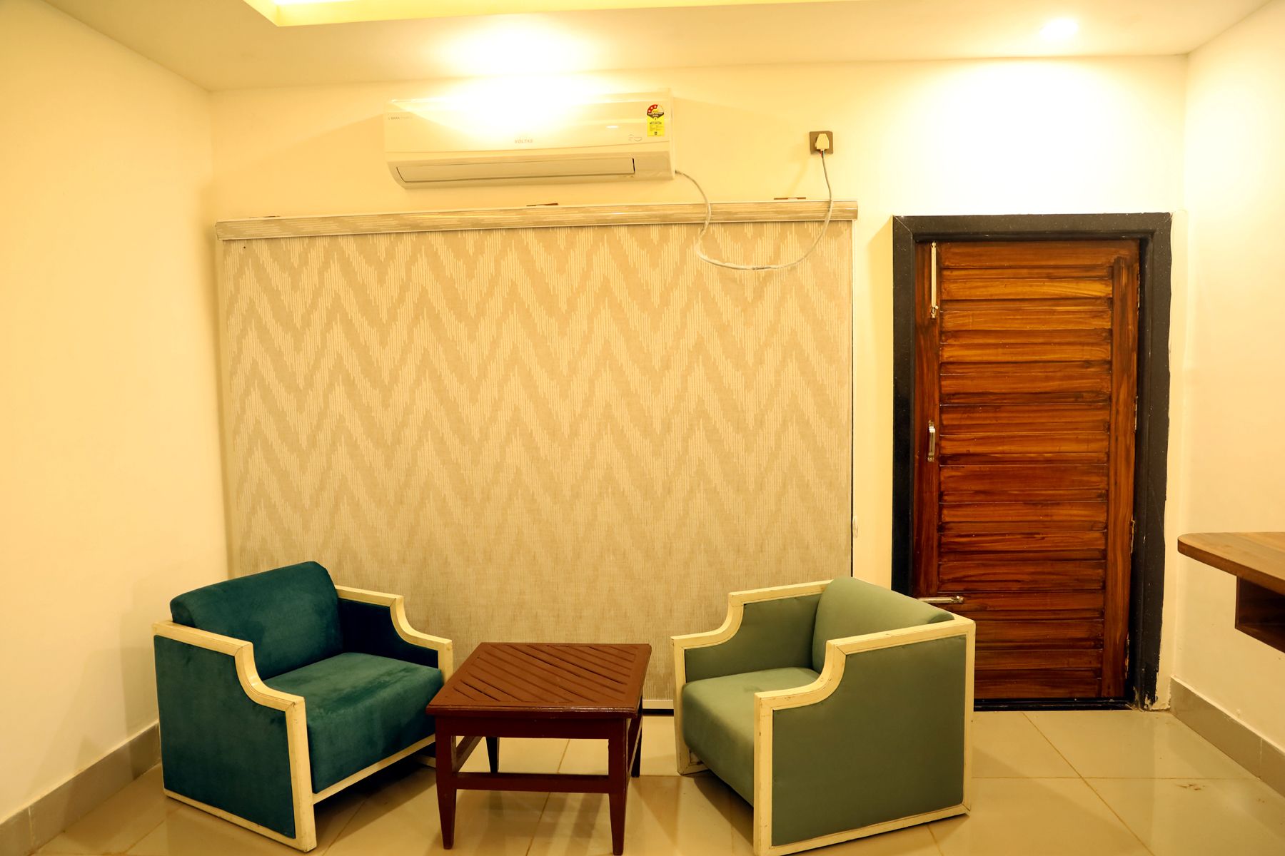 Panna Tiger Resort - Riverside Property Suite Room 10