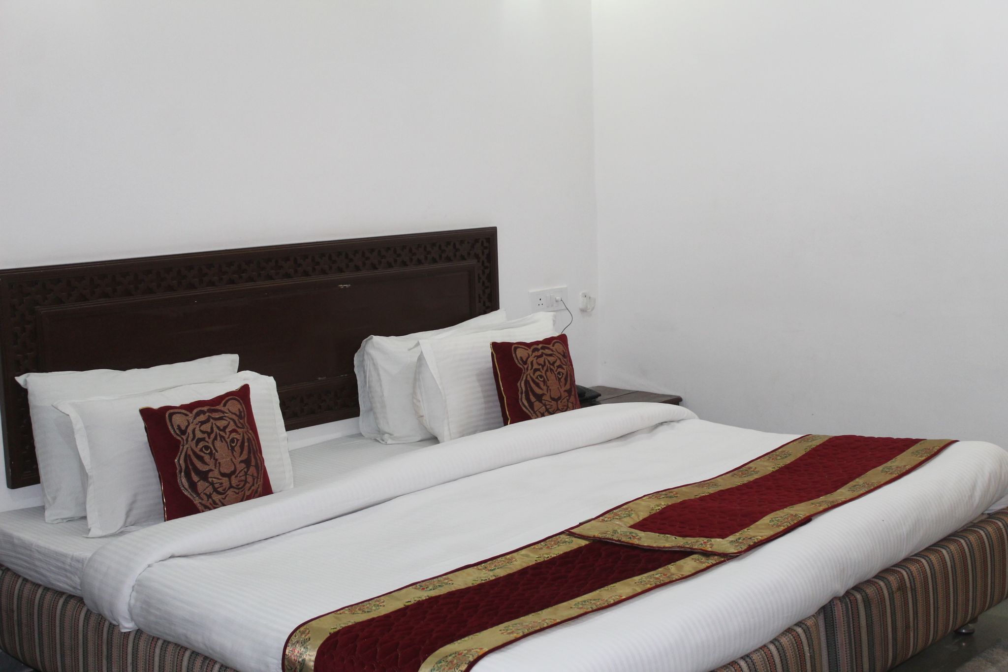 Panna Tiger Resort - Riverside Property Super Deluxe 5