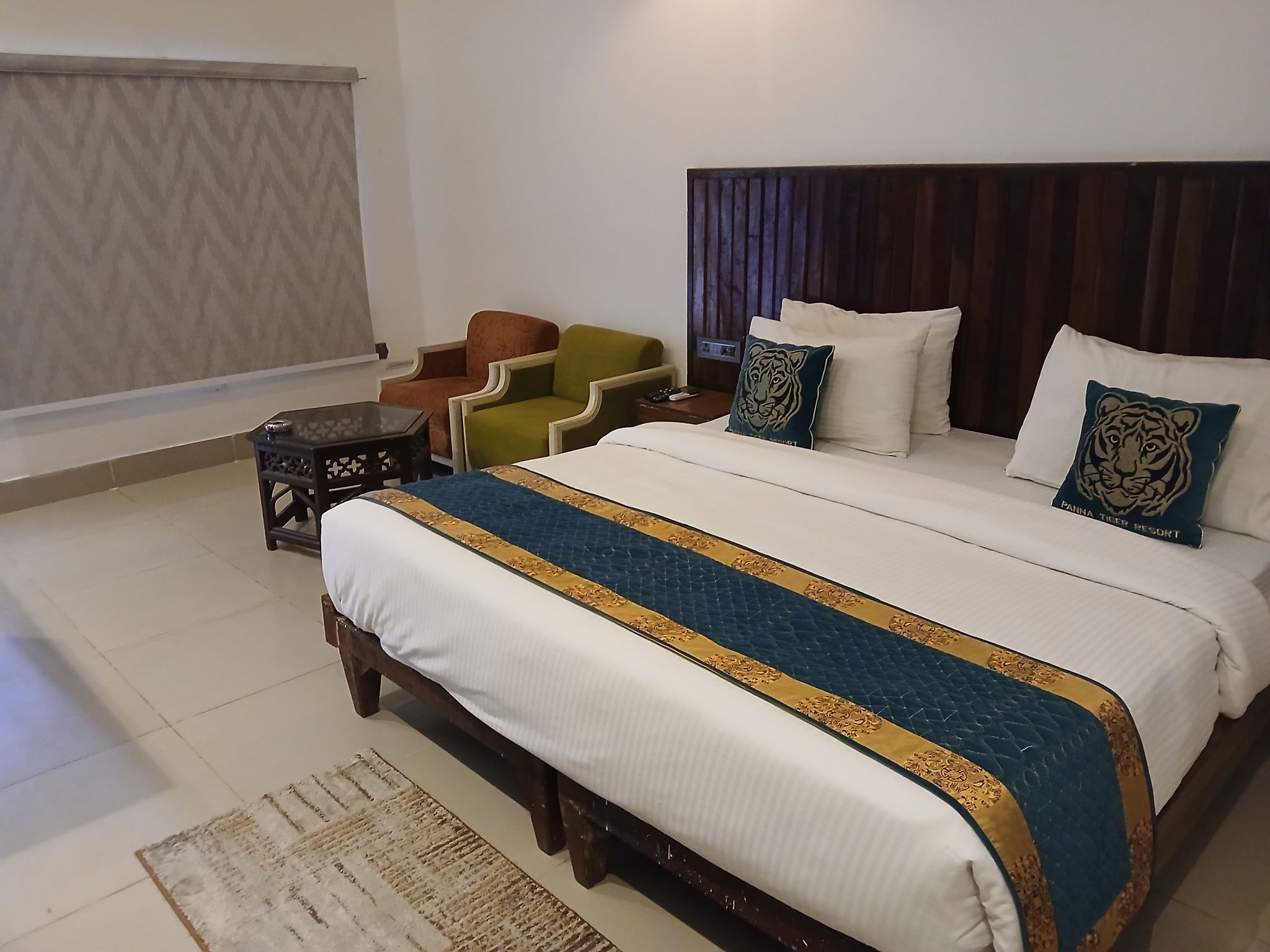 Premium Room with Bathtub