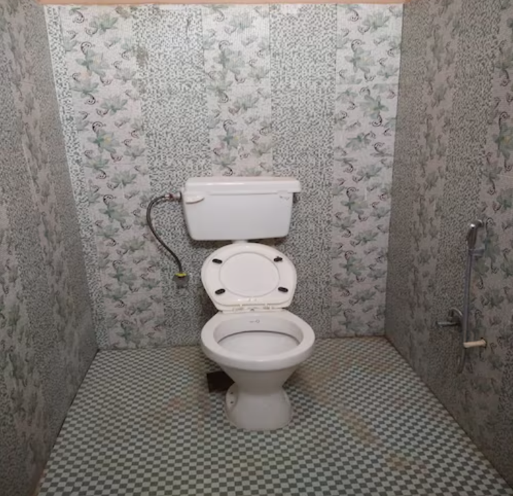 Hotel Sundaram by Clovers Hospitality Standard AC Room 3