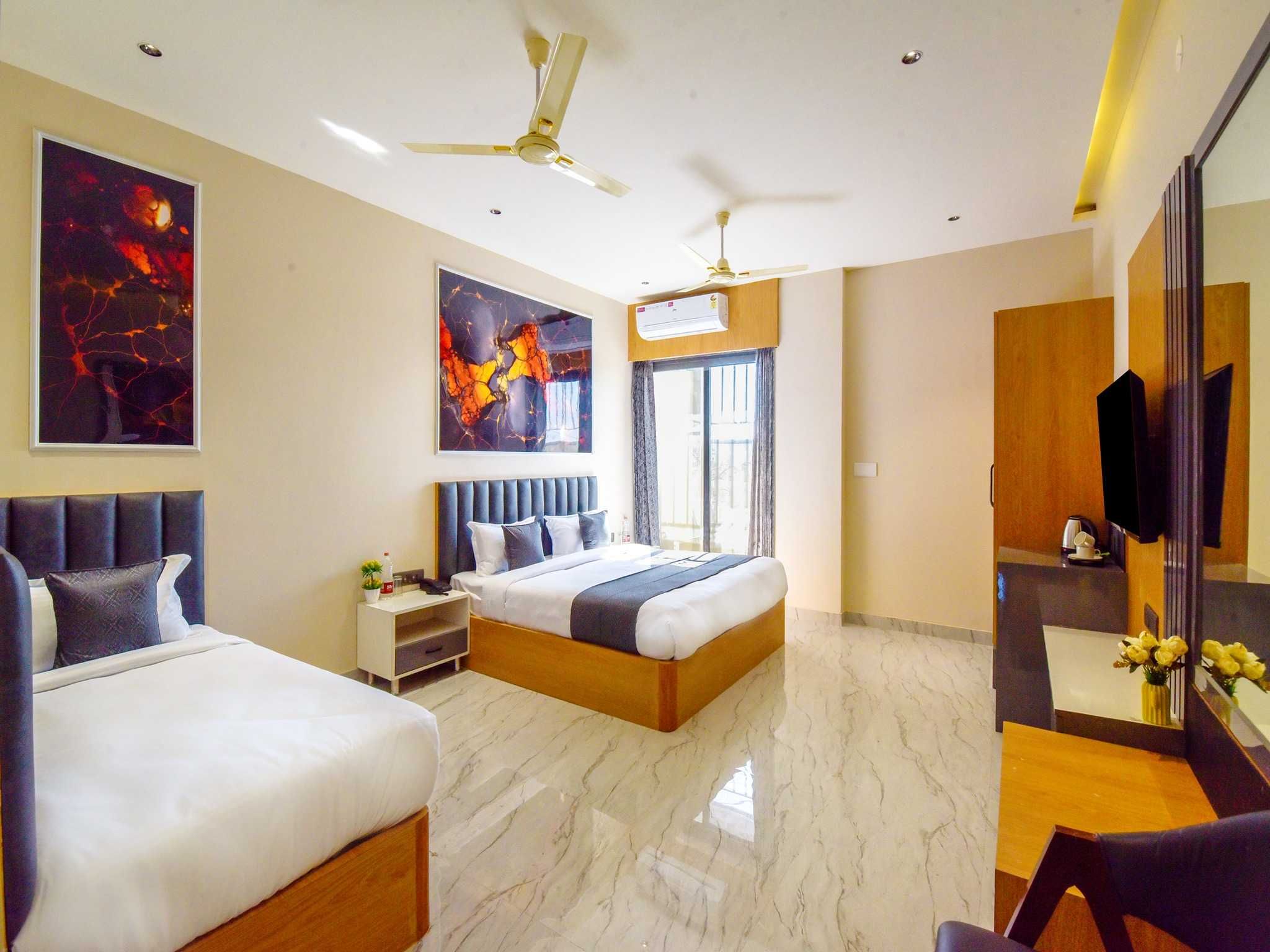 Super Deluxe Twin Room