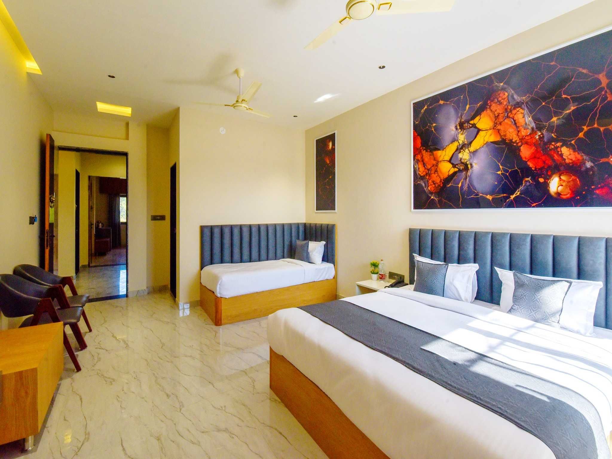 Palette Hotel Sun Royaale By Checkin, Udaipur Deluxe 2