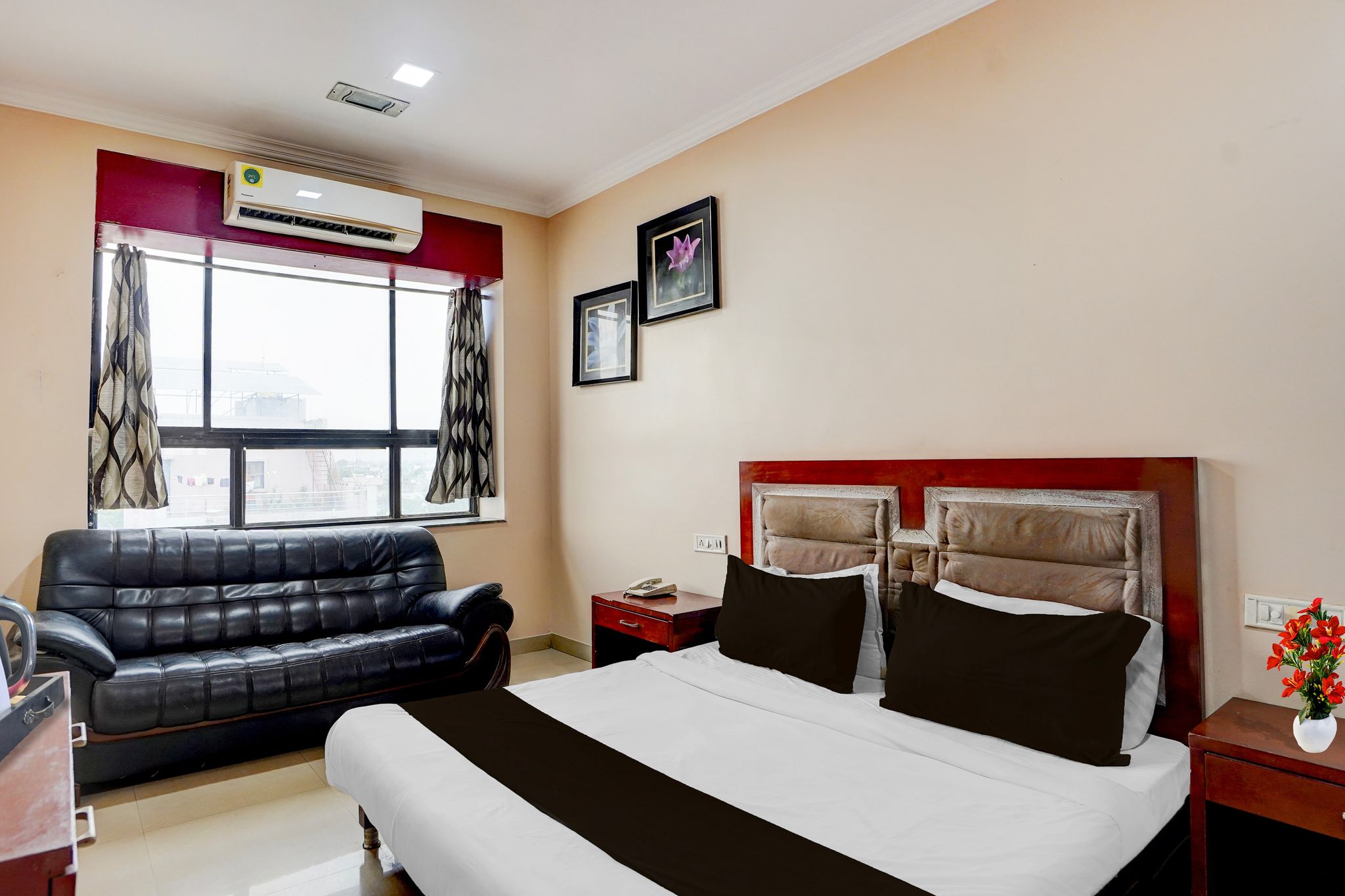 Hotel O Rani Durgawati Crossway Formerly Orient Palace CLASSIC 10