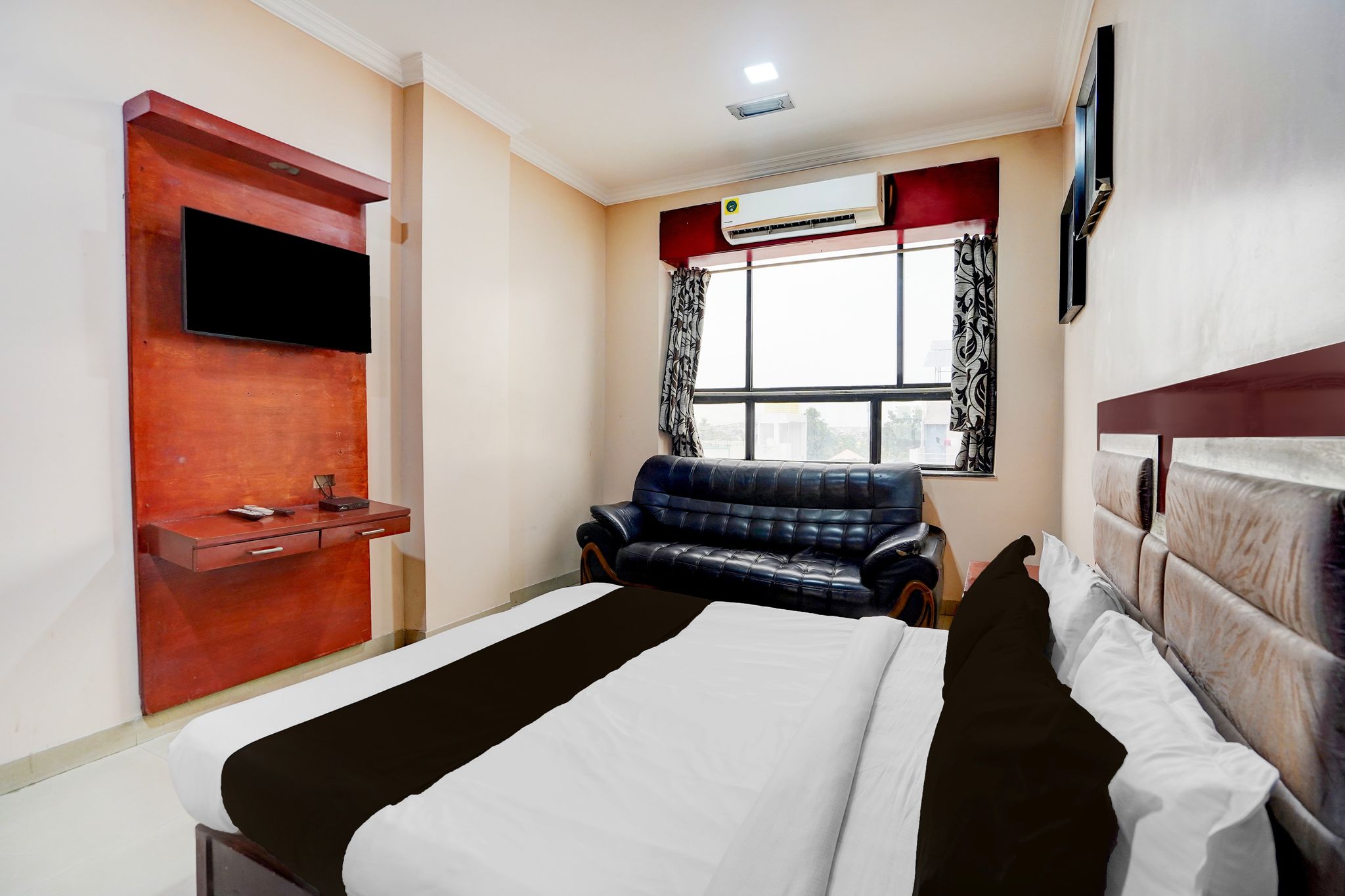 Hotel O Rani Durgawati Crossway Formerly Orient Palace CLASSIC 11