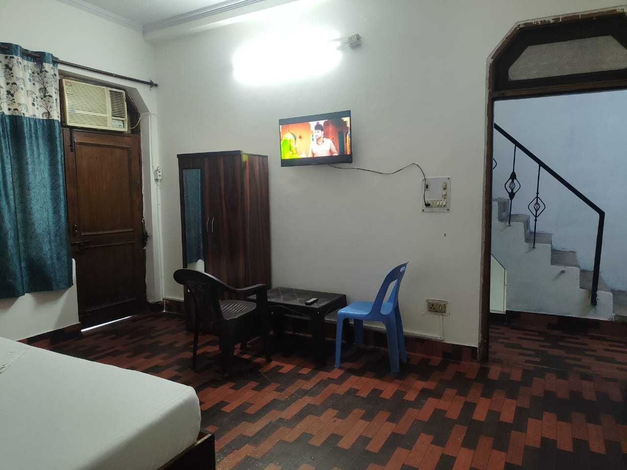 Super Hotel O Sector 12 Ghaziabad Formerly VIP Inn Classic 4