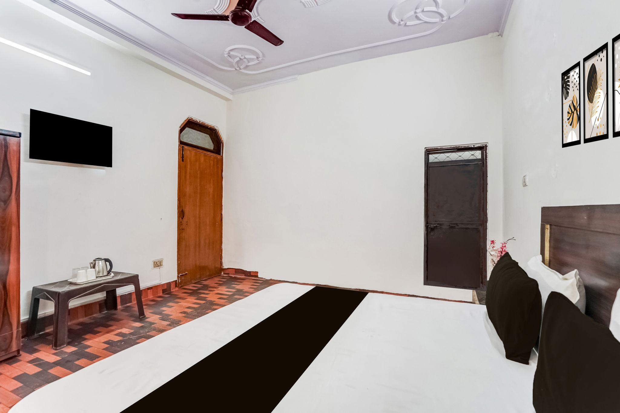 Super Hotel O Sector 12 Ghaziabad Formerly VIP Inn Classic 21