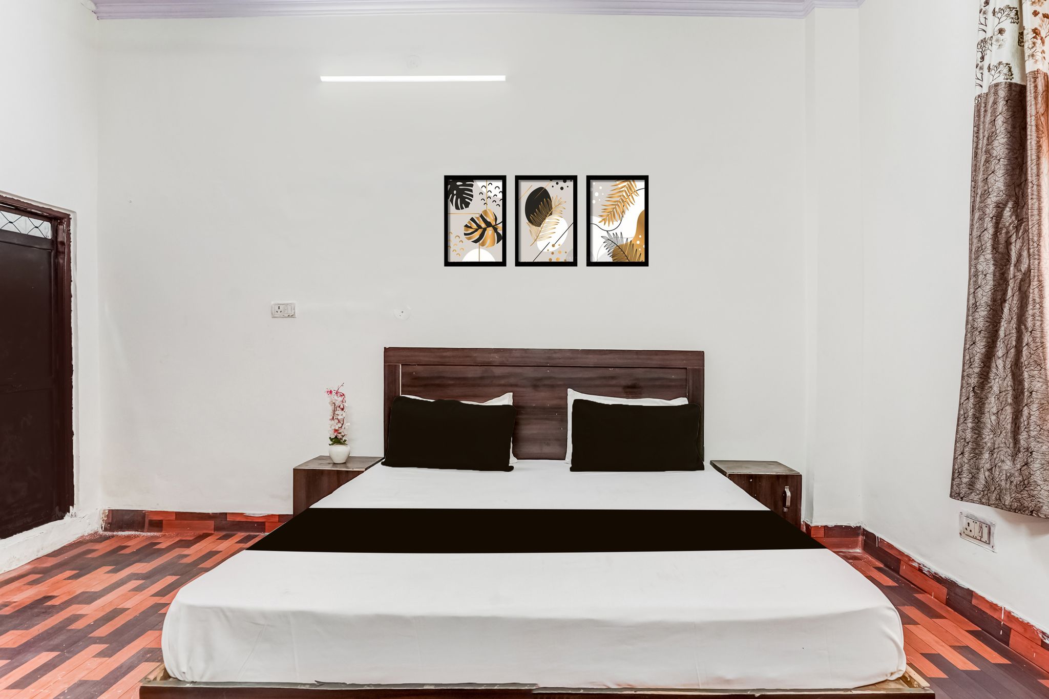 Super Hotel O Sector 12 Ghaziabad Formerly VIP Inn Classic 15