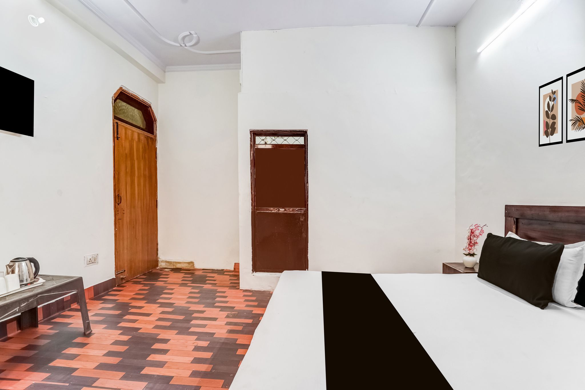 Super Hotel O Sector 12 Ghaziabad Formerly VIP Inn Classic 35