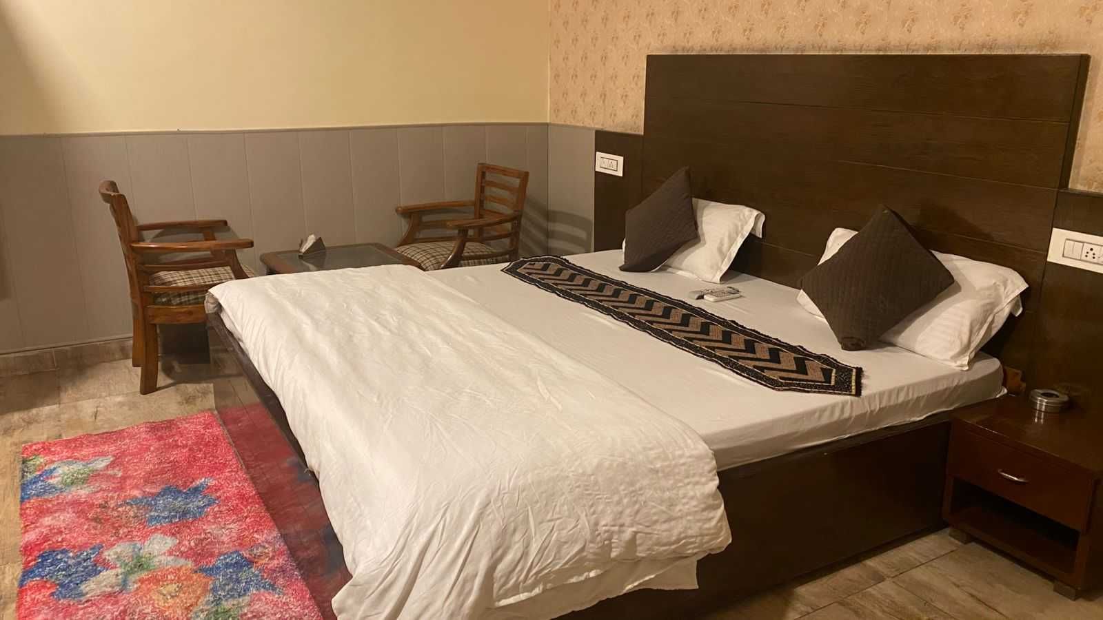 Collection O Zirakpur - Patiala Road Formerly Hotel Anvay Classic 7