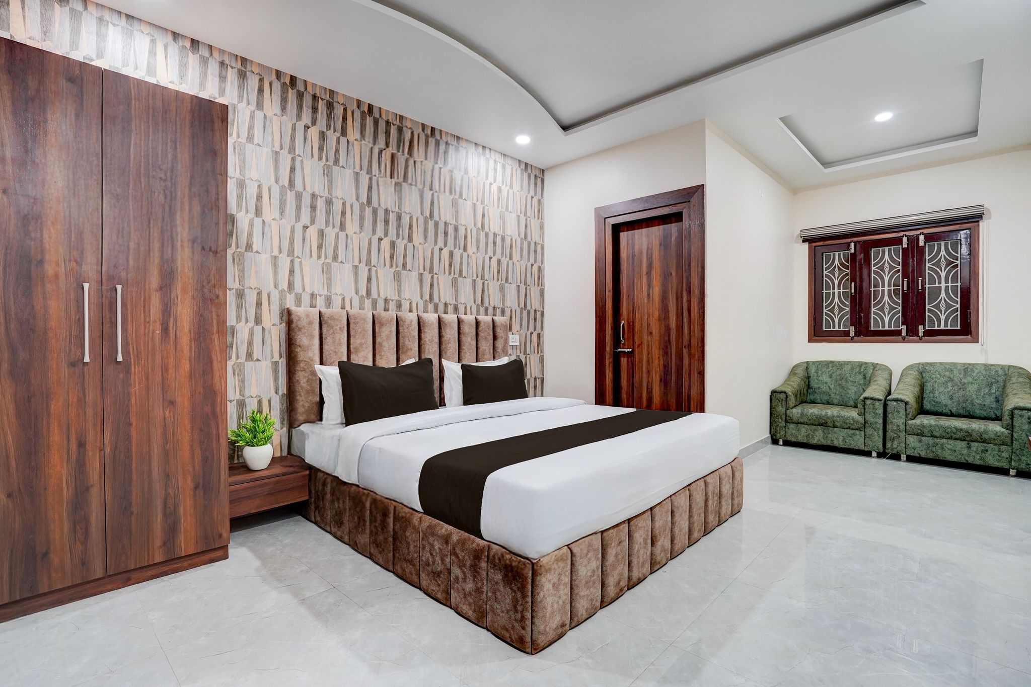 Super Hotel O Civil lines Bareilly Formerly Neelam Inn Classic 10