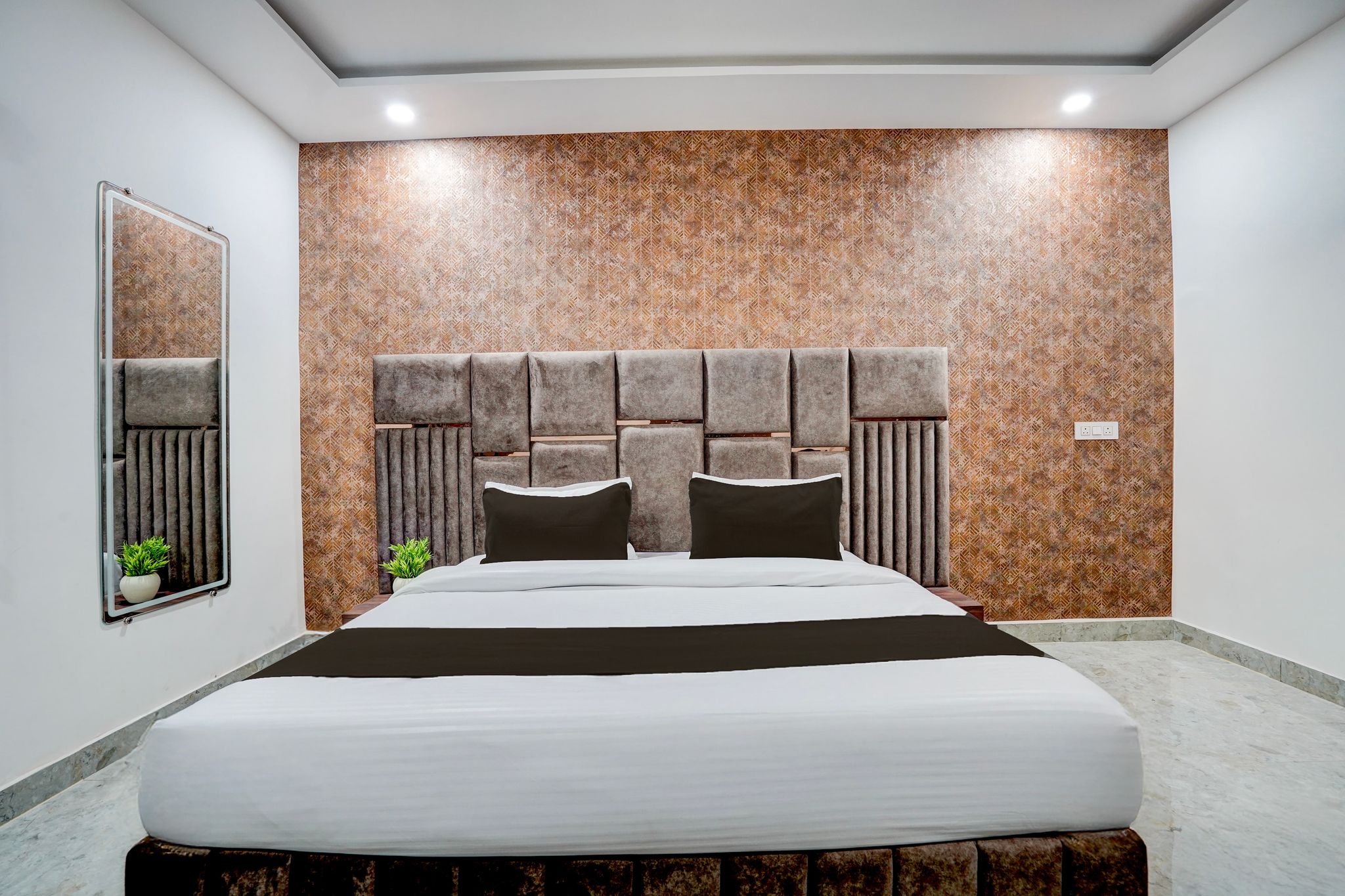 Super Hotel O Civil lines Bareilly Formerly Neelam Inn Classic 22