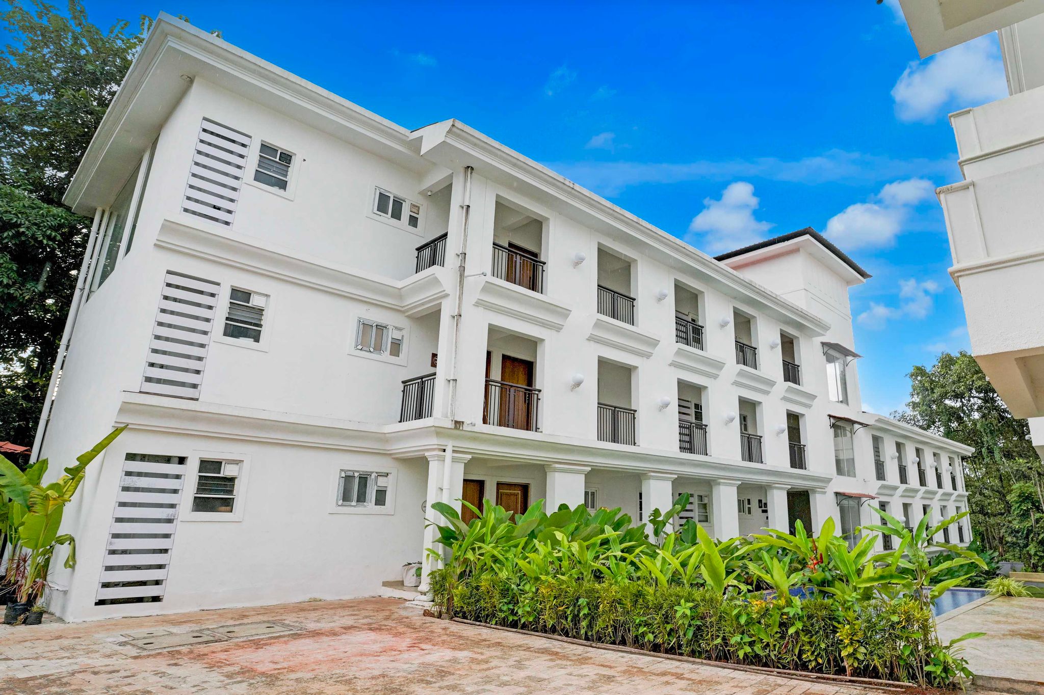 DanCenter Sereno Siolim |1 BHK Apartment | Goa