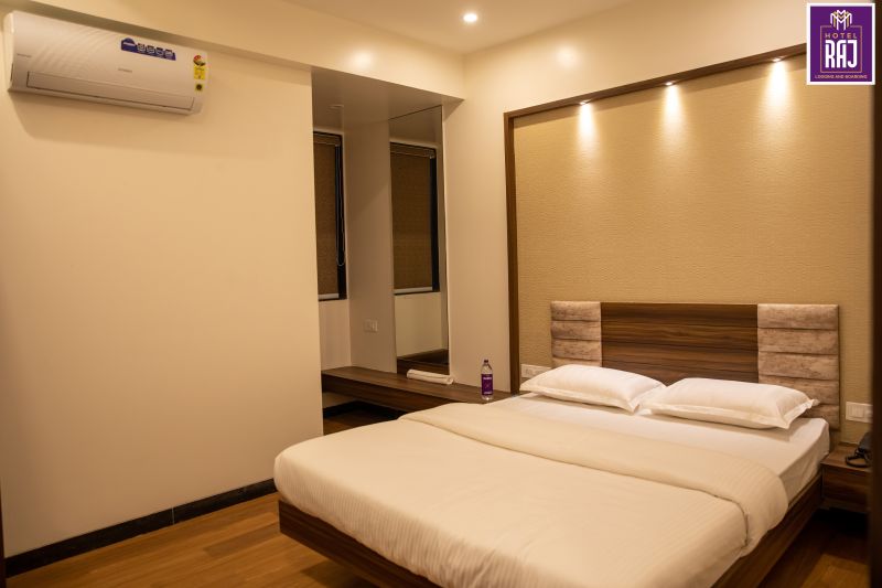 Hotel Raj, Ambejogai Executive AC 3