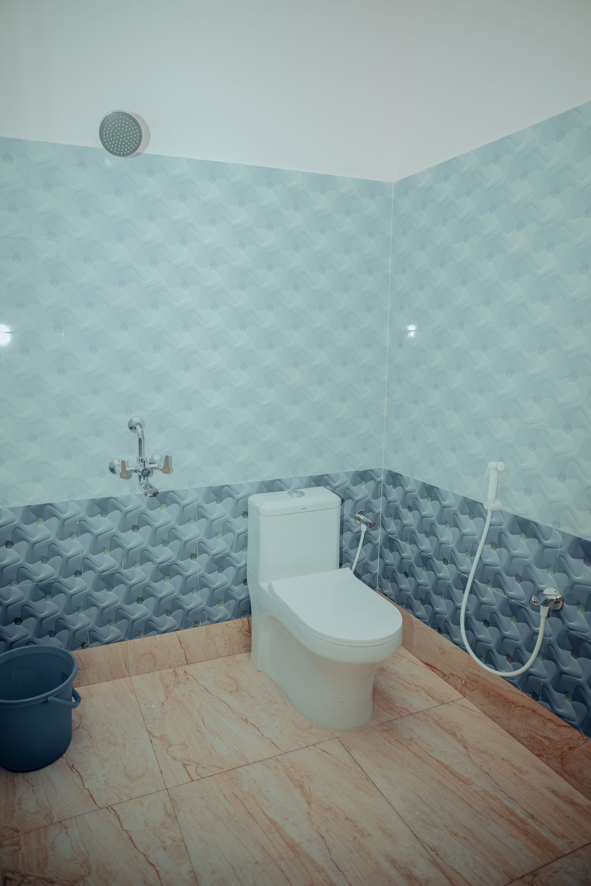 HOTEL CHAITRANGADA Deluxe Room 3