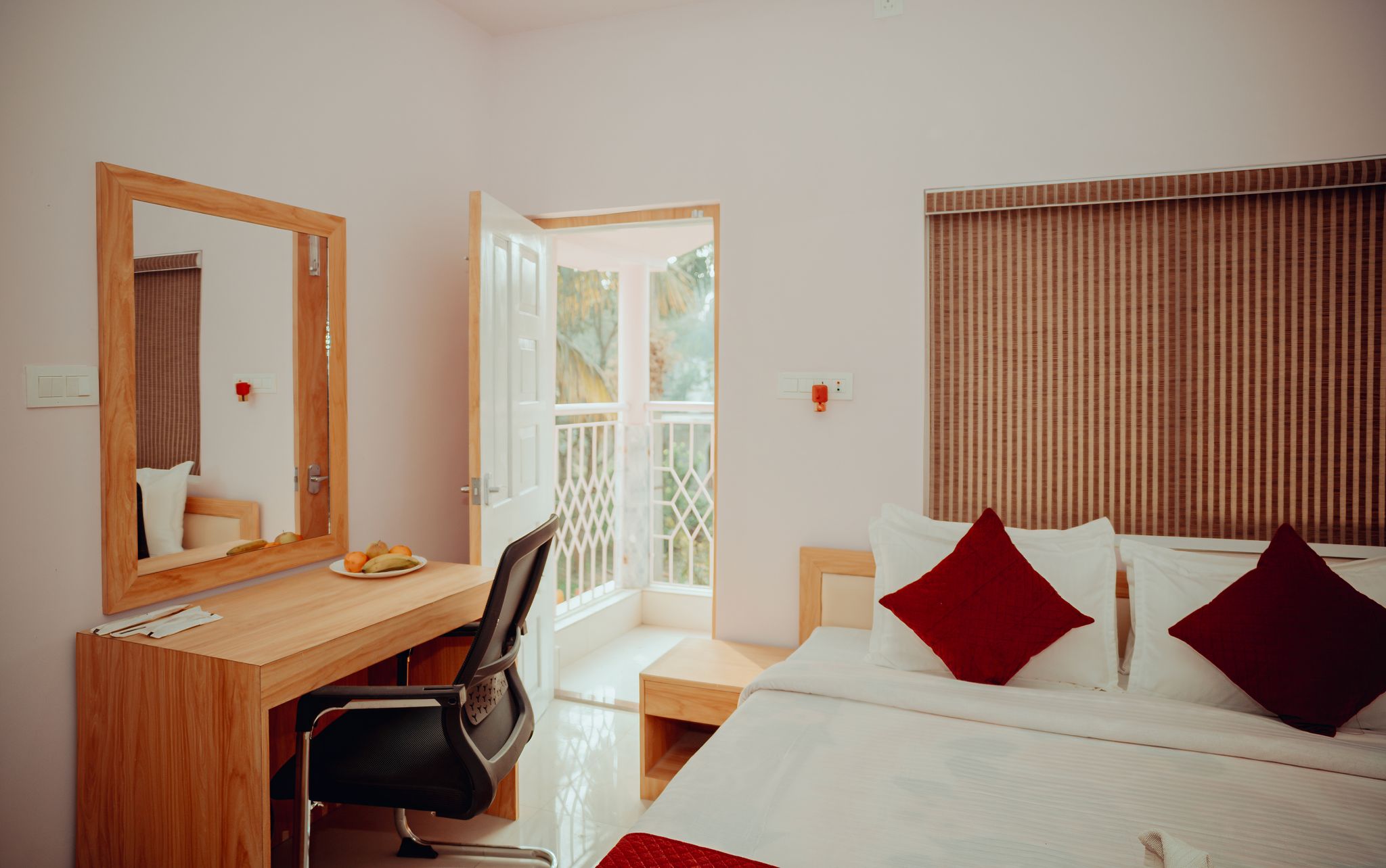 HOTEL CHAITRANGADA Premium with Balcony 2