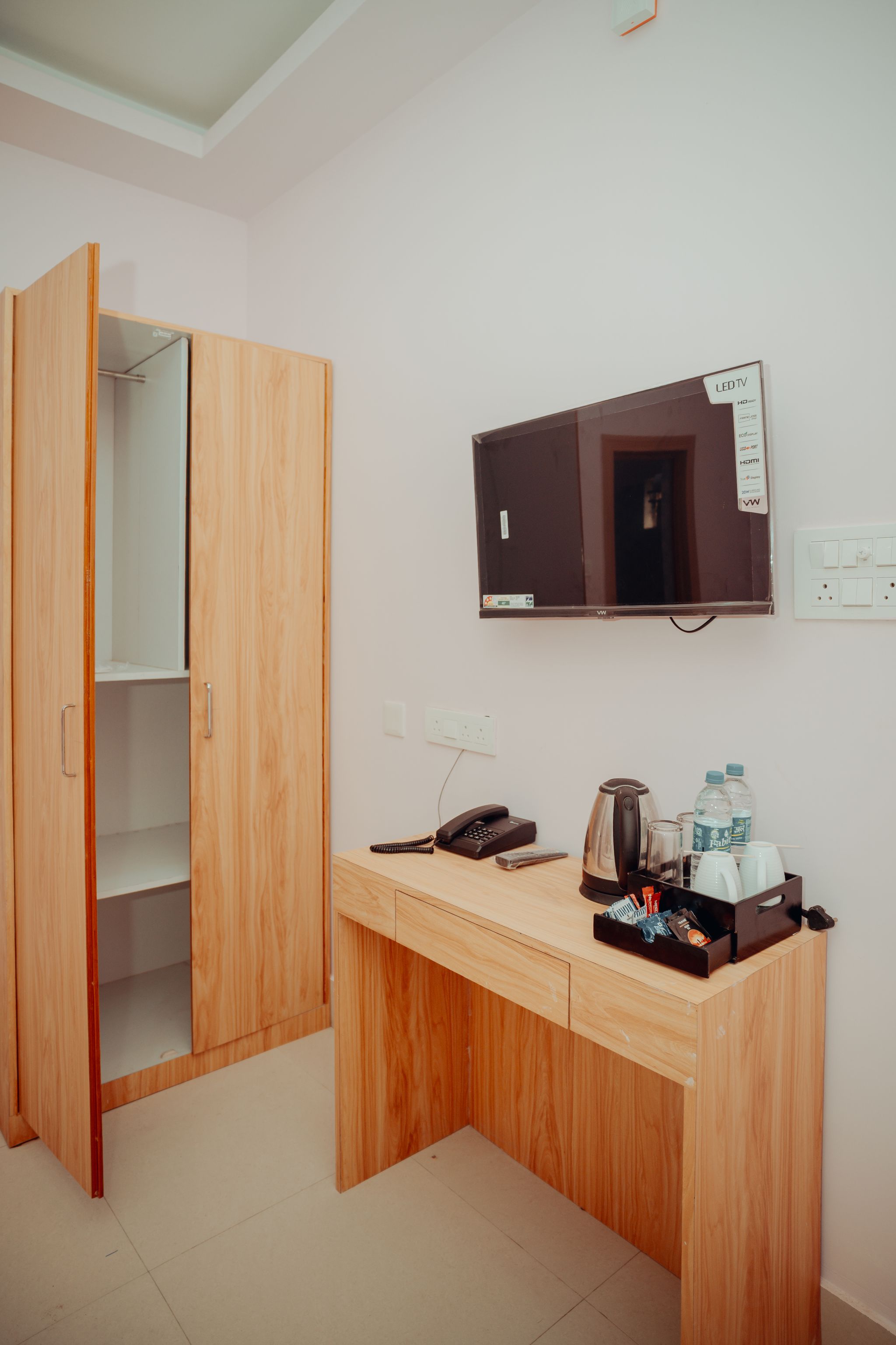 HOTEL CHAITRANGADA Premium with Balcony 7