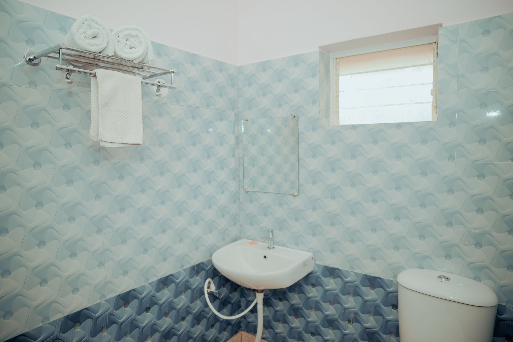 HOTEL CHAITRANGADA Premium with Balcony 8