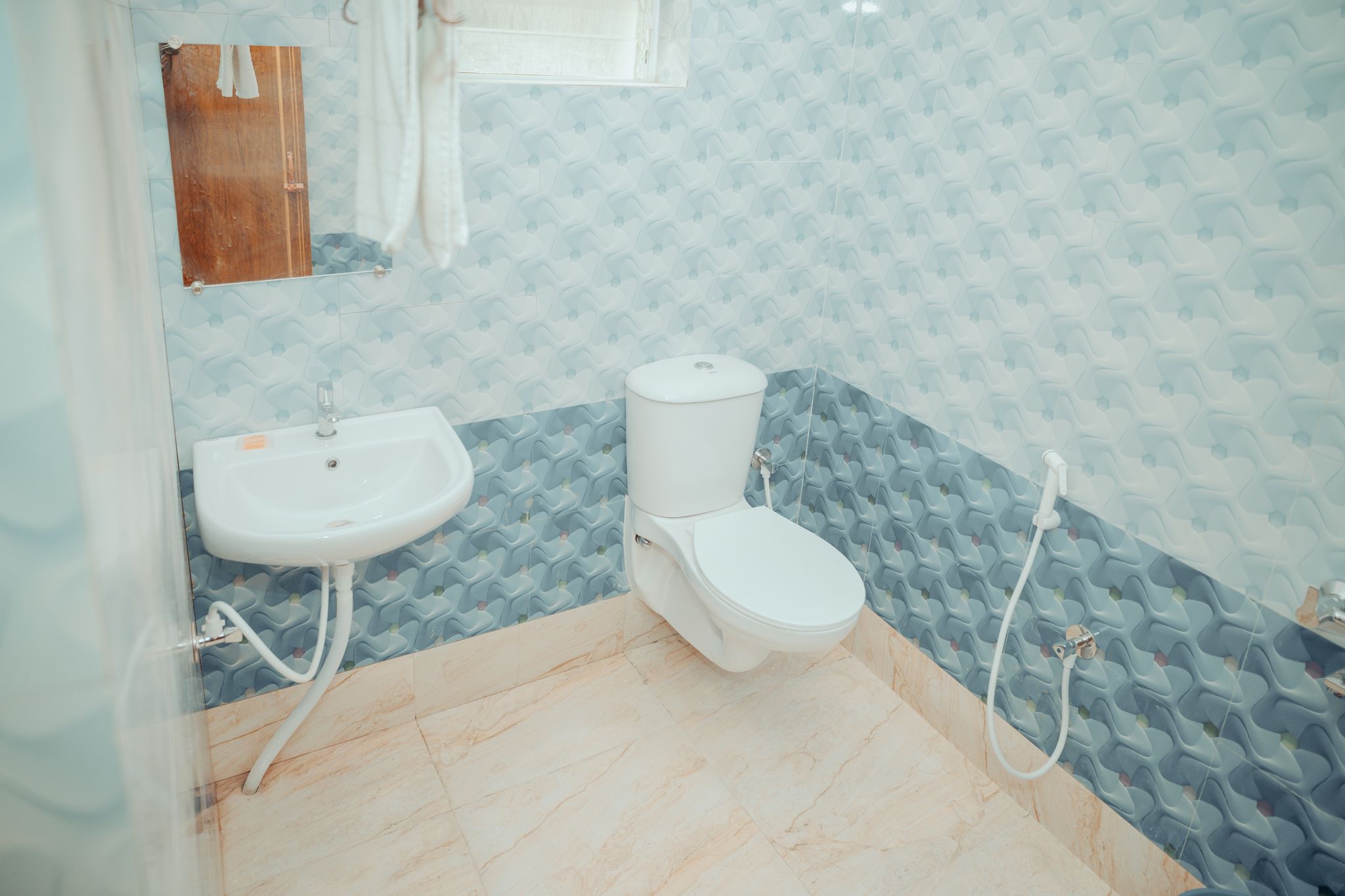 HOTEL CHAITRANGADA Executive with Balcony 17