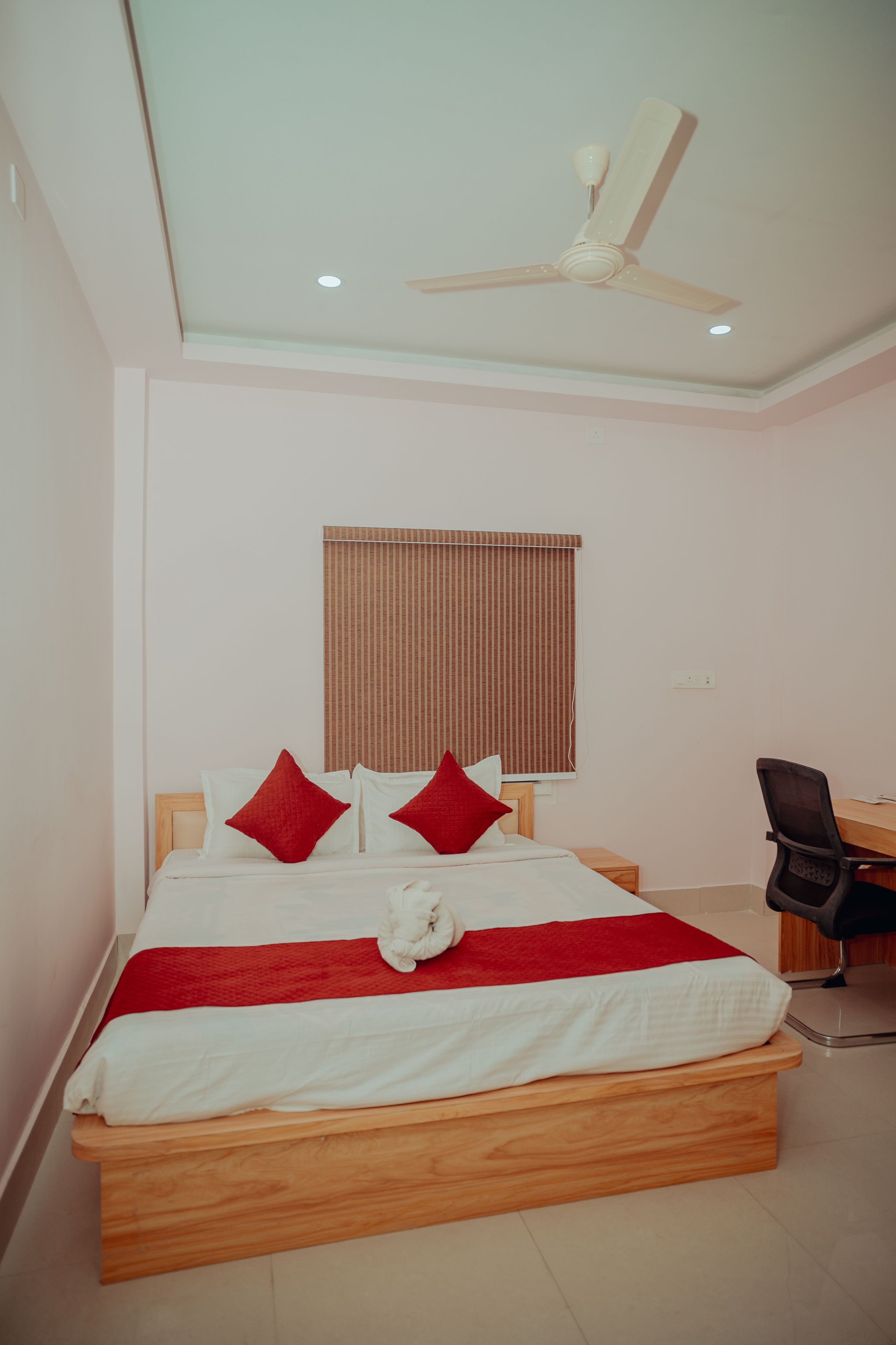 HOTEL CHAITRANGADA Deluxe Room 14