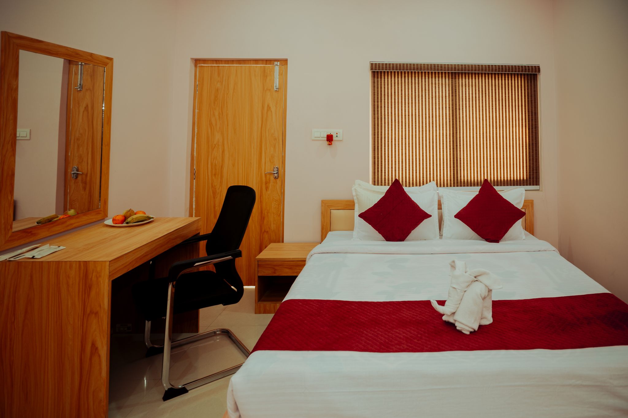 HOTEL CHAITRANGADA Executive with Balcony 8