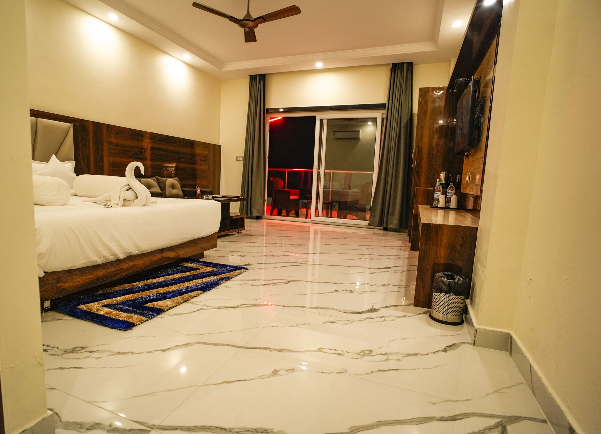 Jairam Gold Royal Beach Resort Royal Queen Room 5