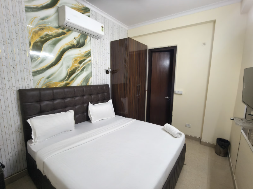 Hotel Fortune Home Residency Sector 72 Executive
