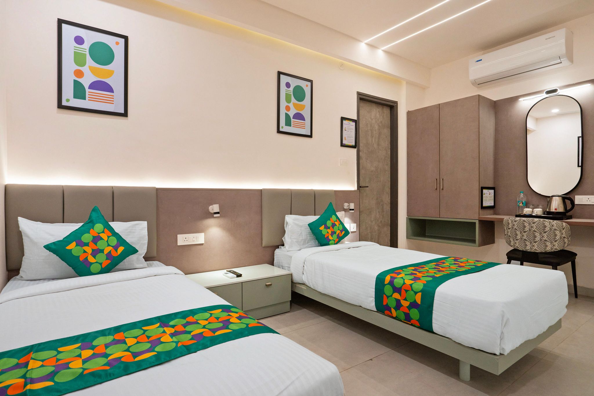 Treebo Premium Hydotel, Hi-Tech City Standard Room 8