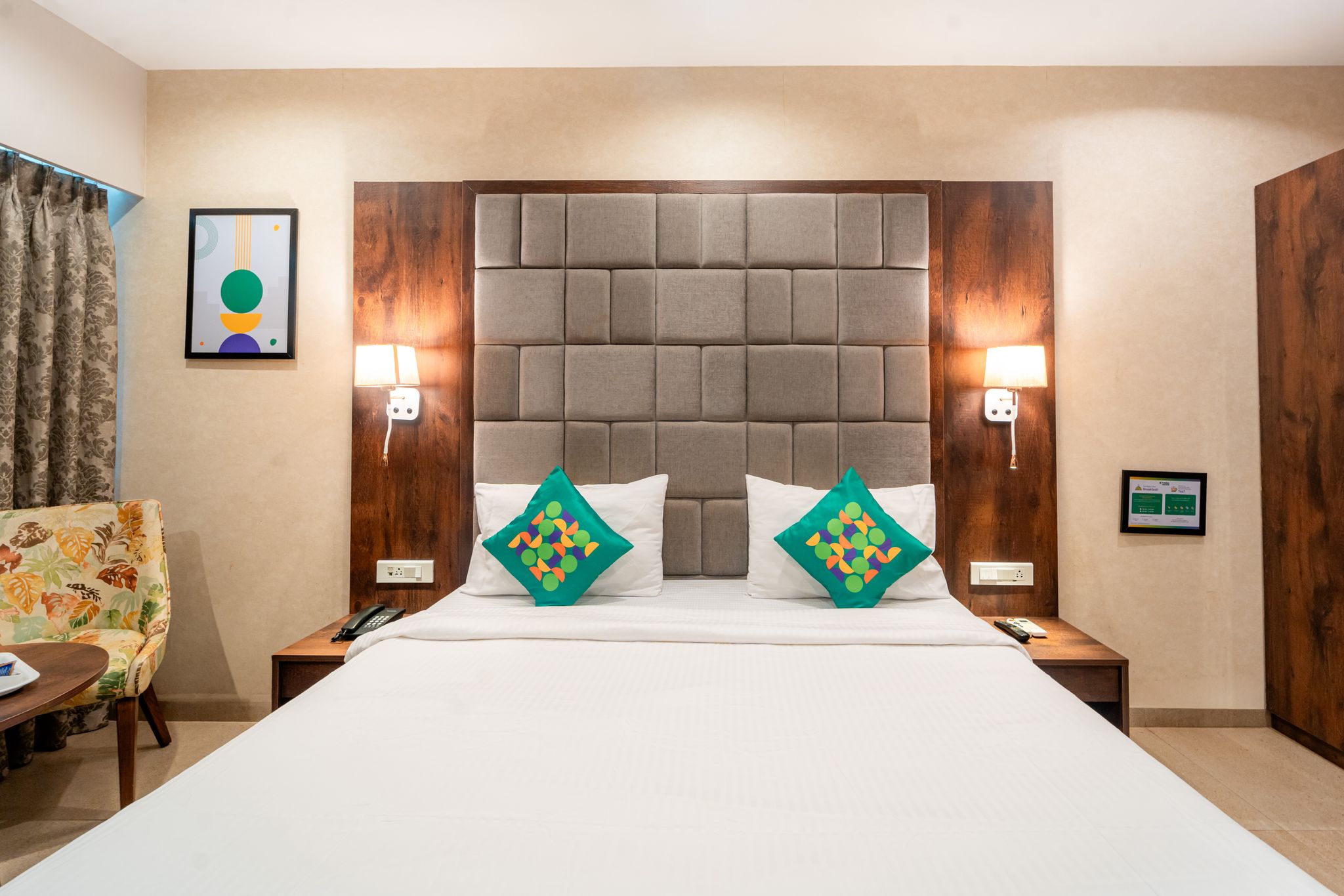 Treebo Premium Nova Candolim With Pool And Spa Standard Room 3