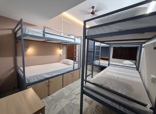 Male Dorm - Akbari Gate