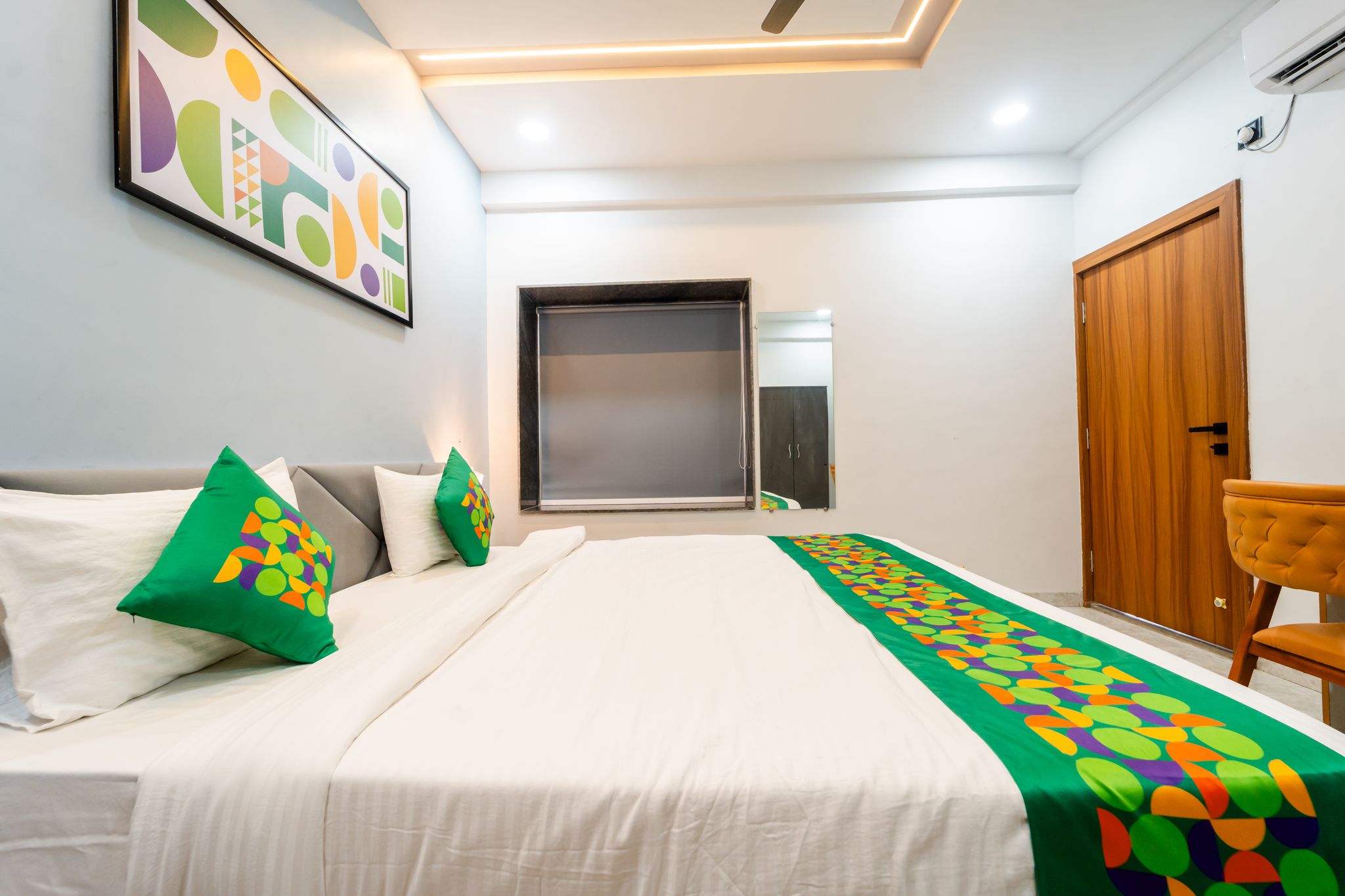 Treebo Maharaja Standard Room 9