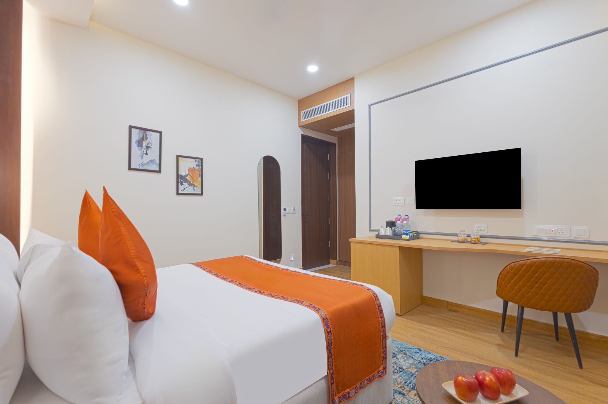 Valley View Classic Room with Balcony