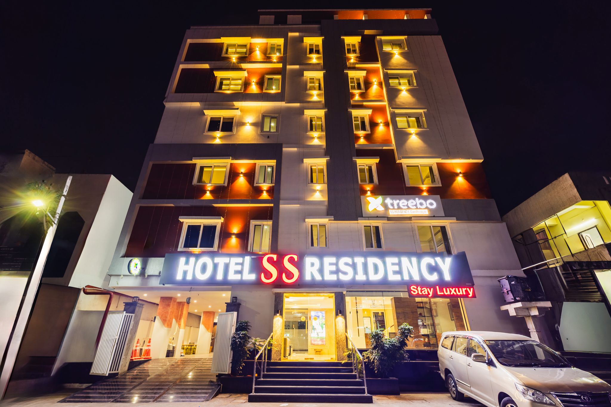 Treebo SS Residency Gandhi Nagar