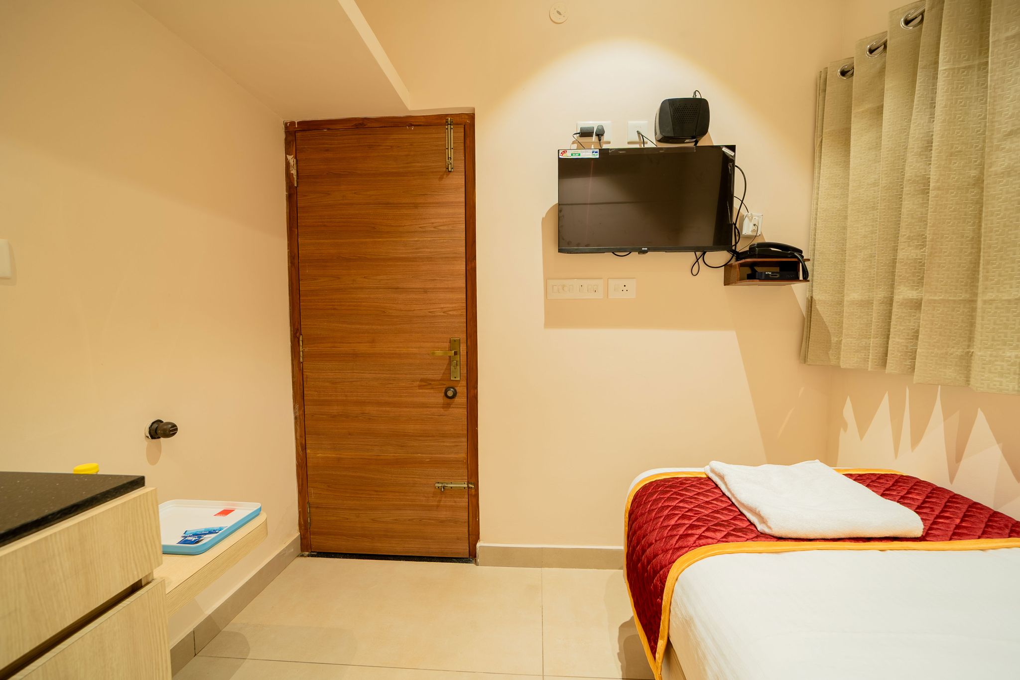 Aura Heaven Thanjavur Standard Bed Room With Shared Bathroom 5