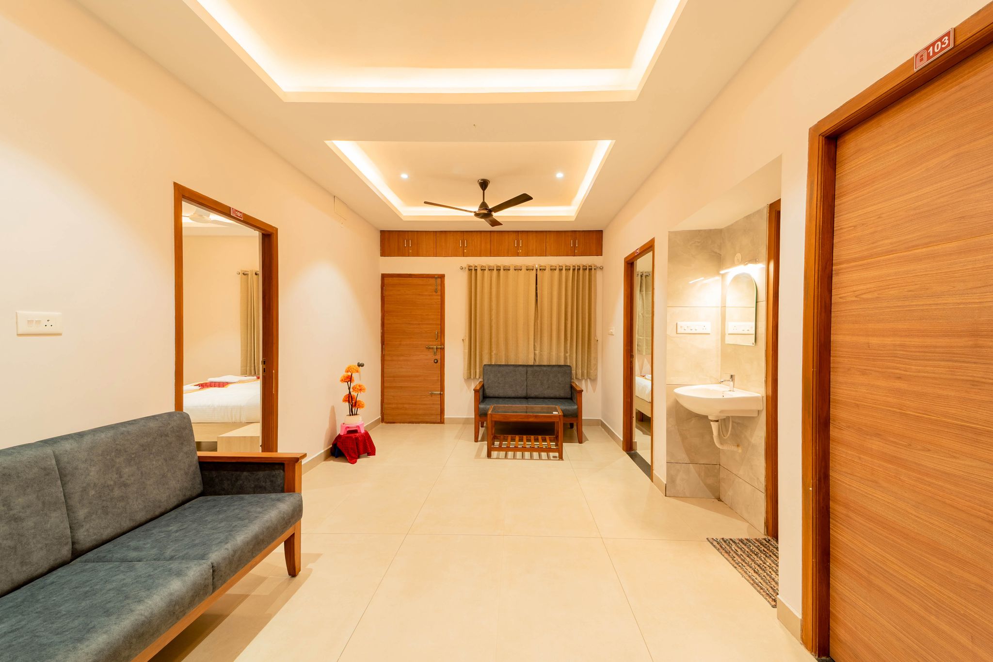 Deluxe Bed Room
