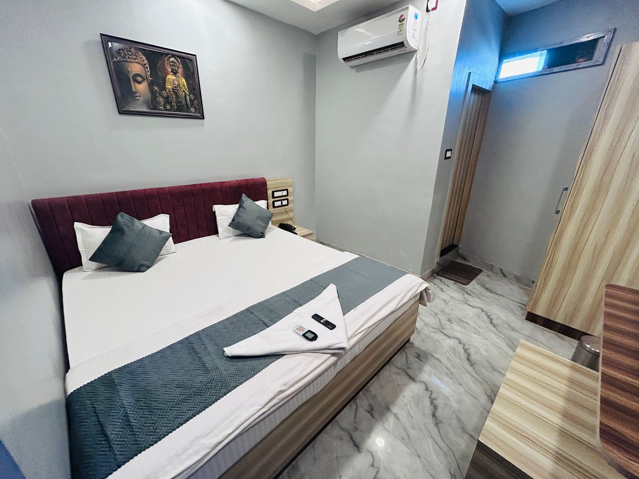 Hotel Dwarka Palace Classic Room 13