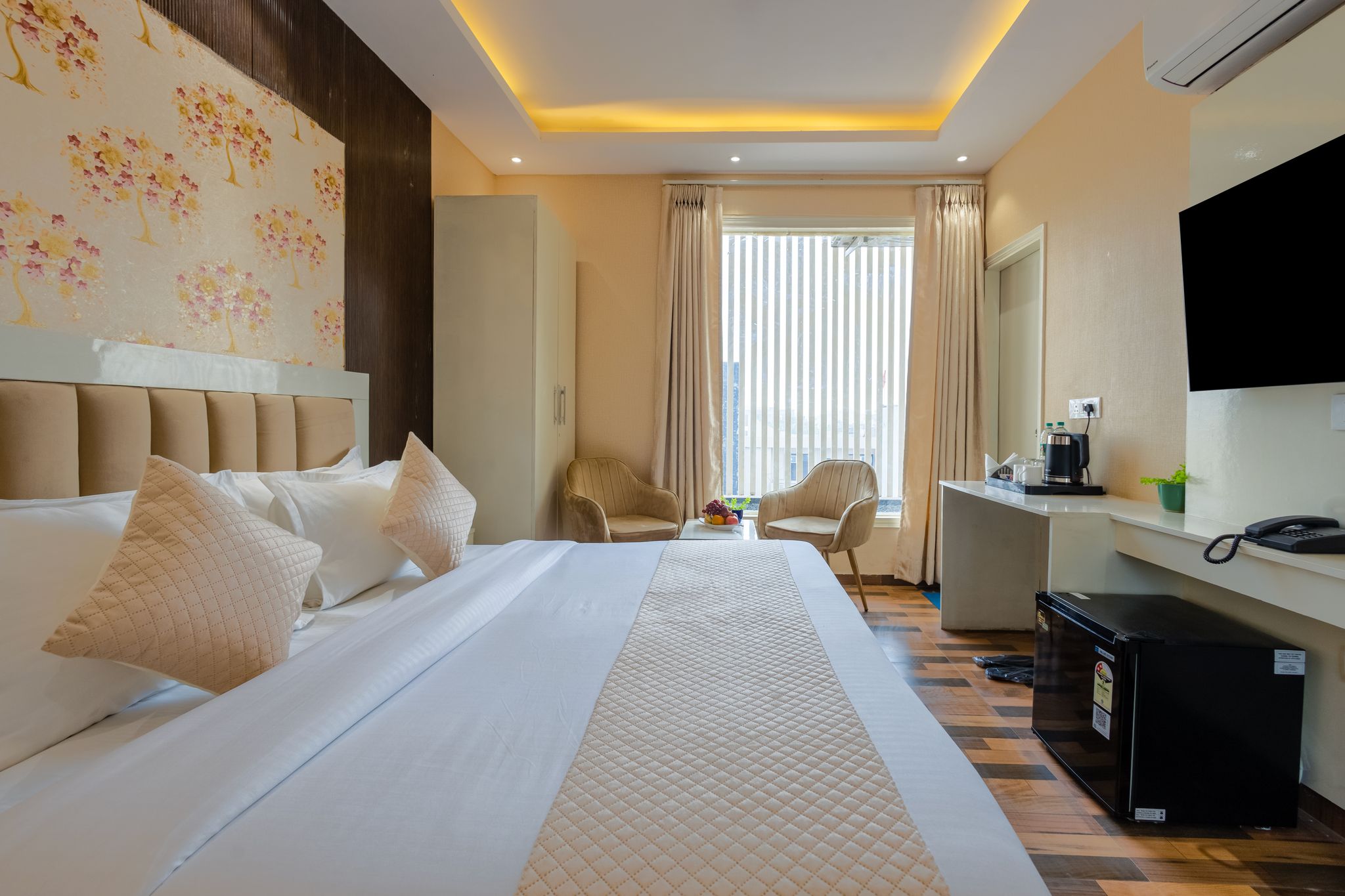 Superior Room With City View