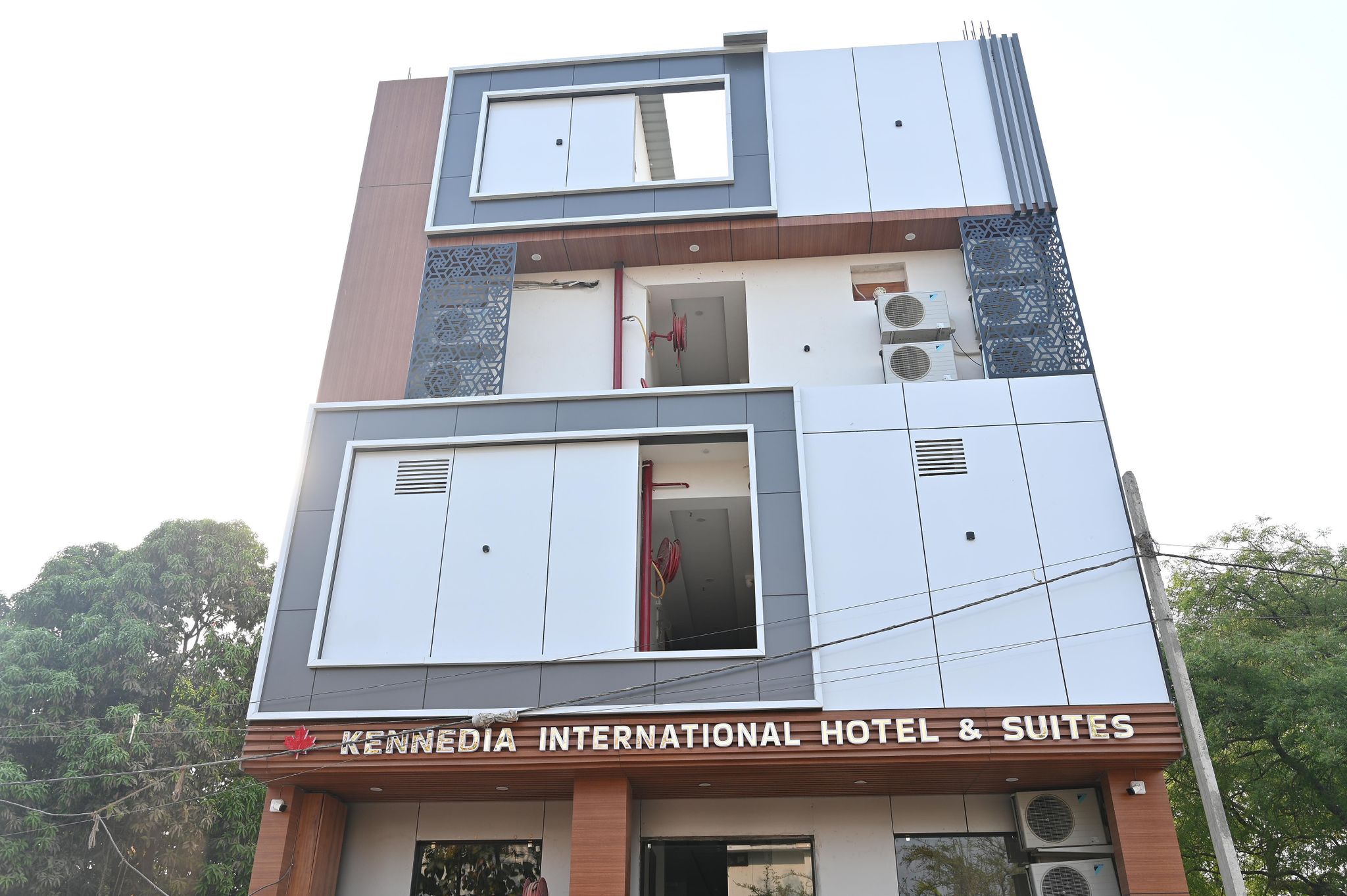 Kennedia International Hotel And Suites
