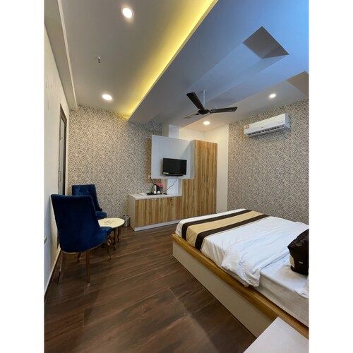 Maps Inn Hotel & Banquet & Restaurant Executive Room 6