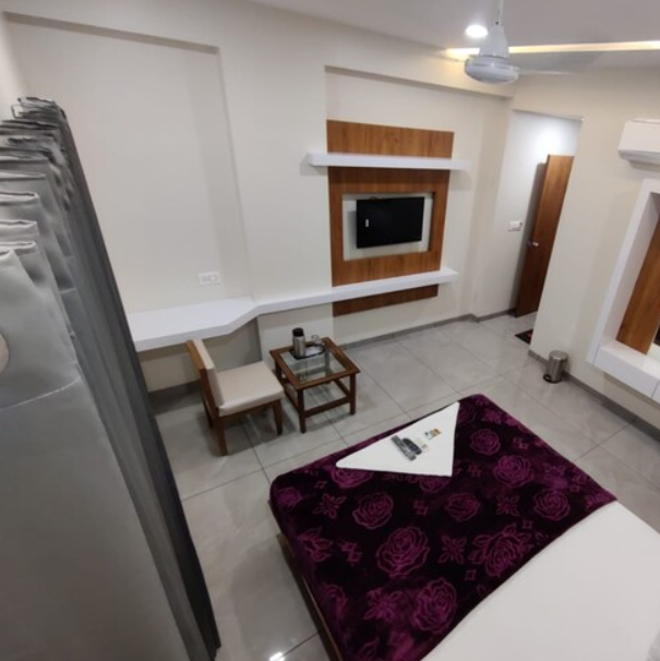 HOTEL SARVOTTAM Executive Room Twin Bed 5