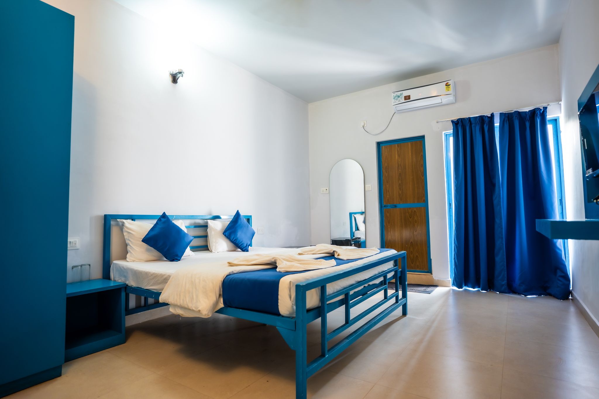 Tantra Beach Resort Standard Room 11