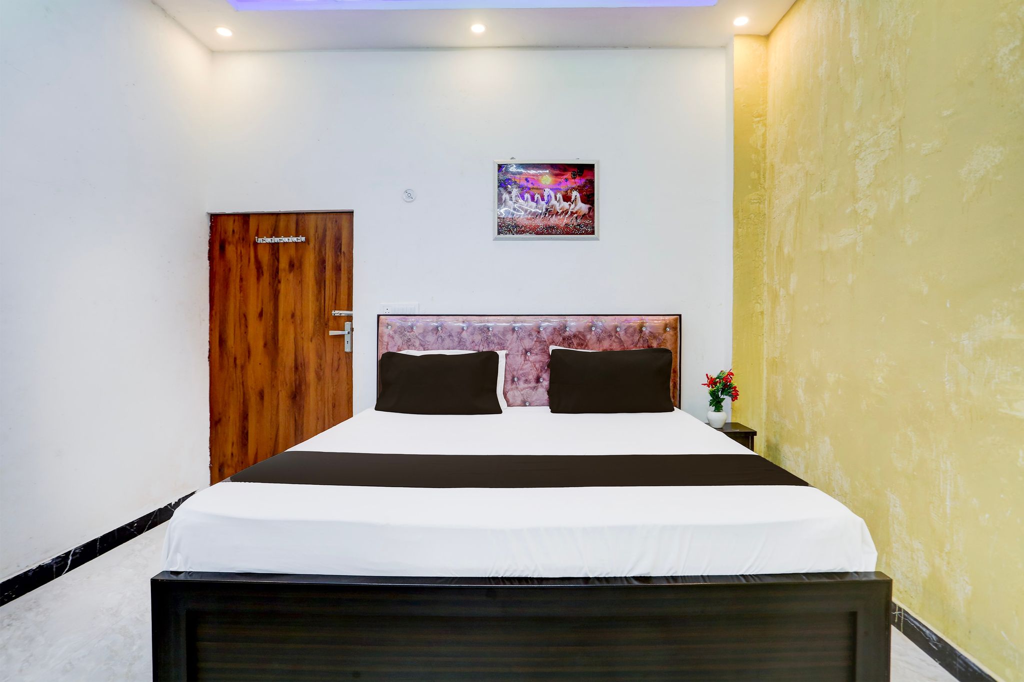 Hotel O RATNA HOTEL AND RESTAURANT Classic 10