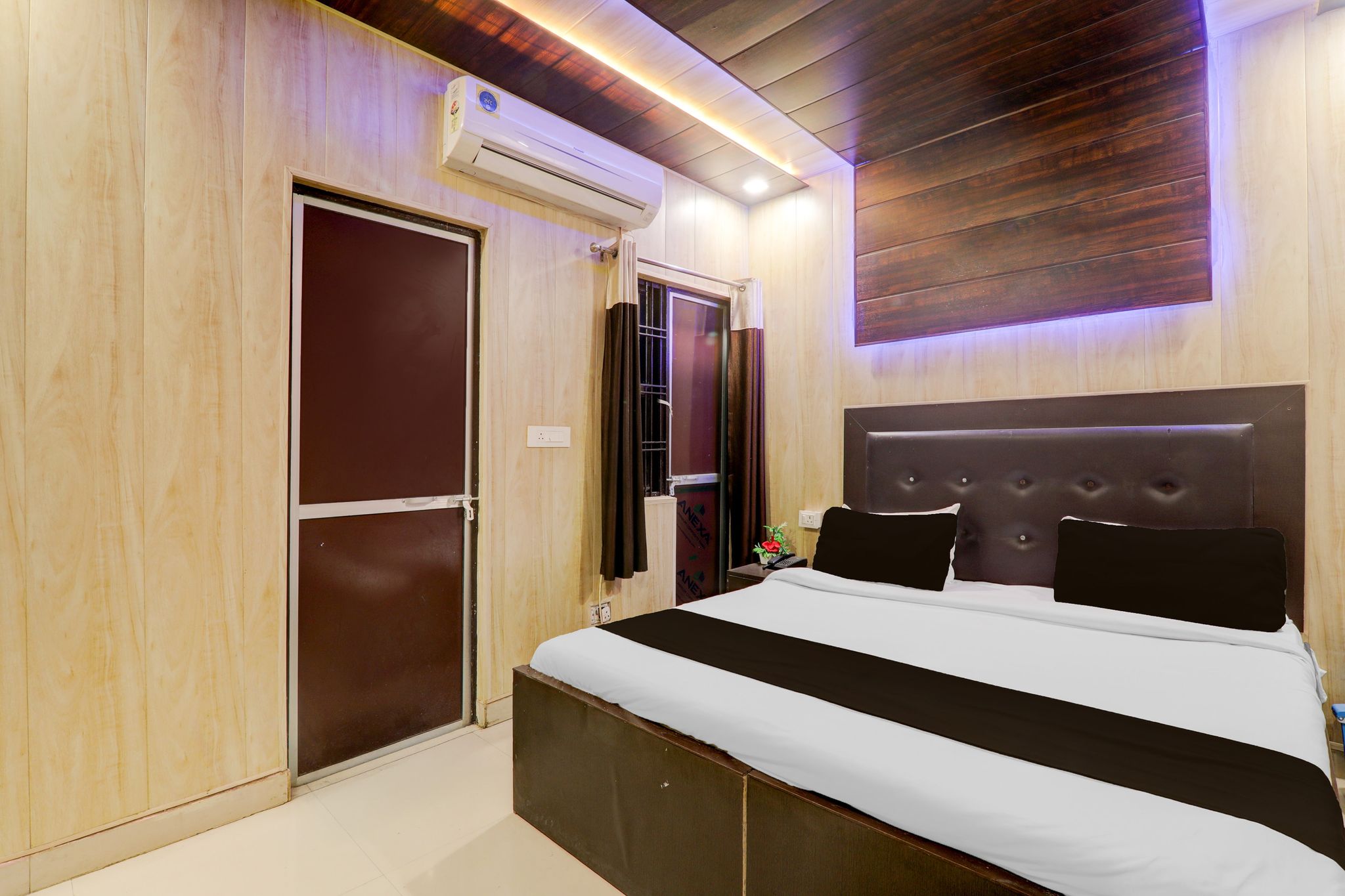 Hotel Ganapati Inn Classic 6