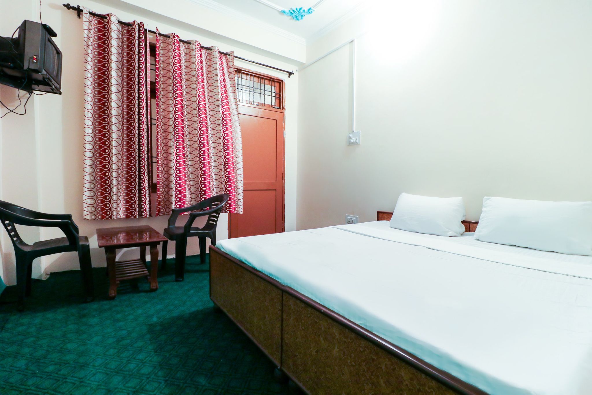 Hotel O Dp Bar Classic 9