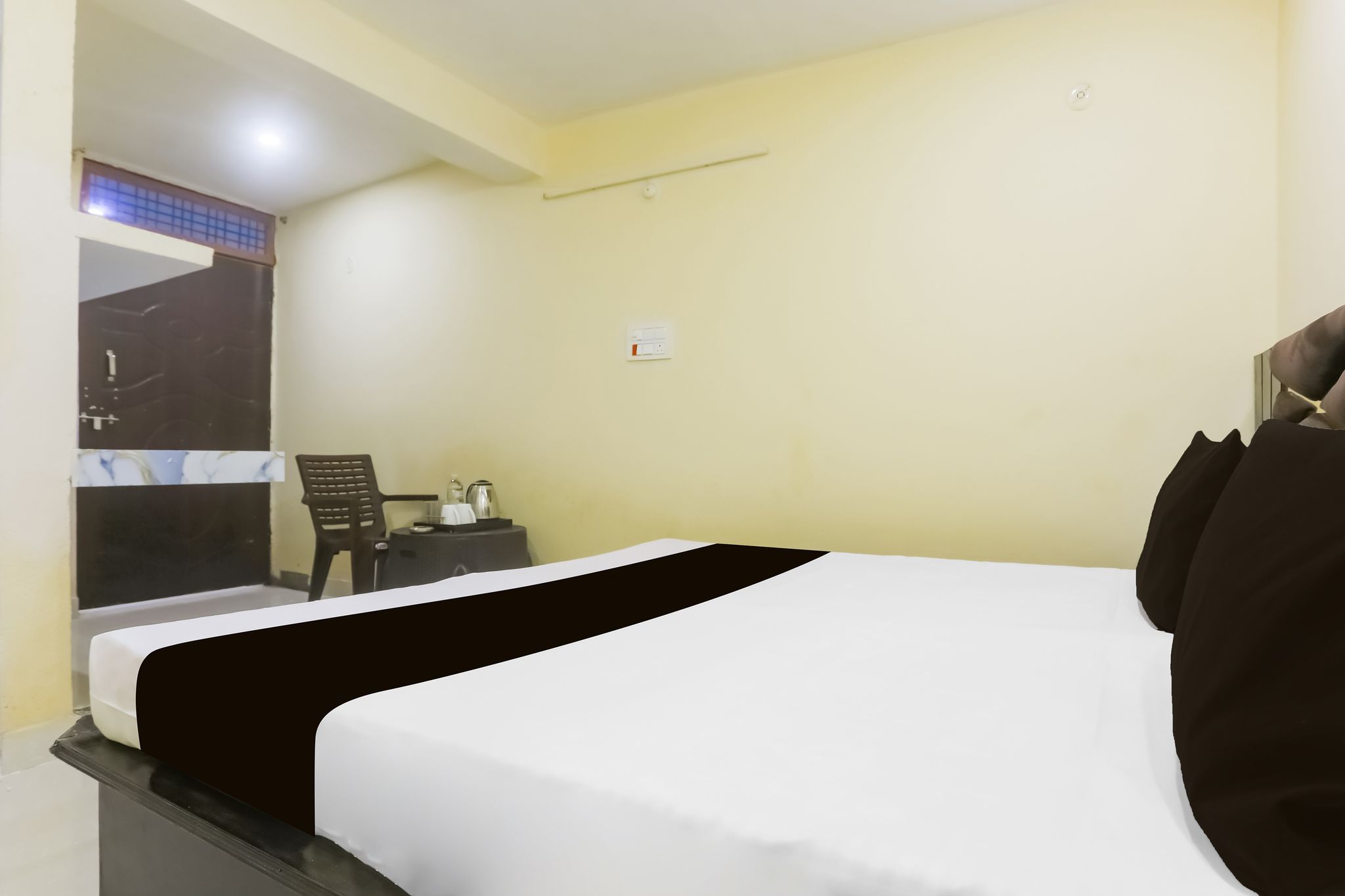 Hotel O Galaxy Inn Classic 14