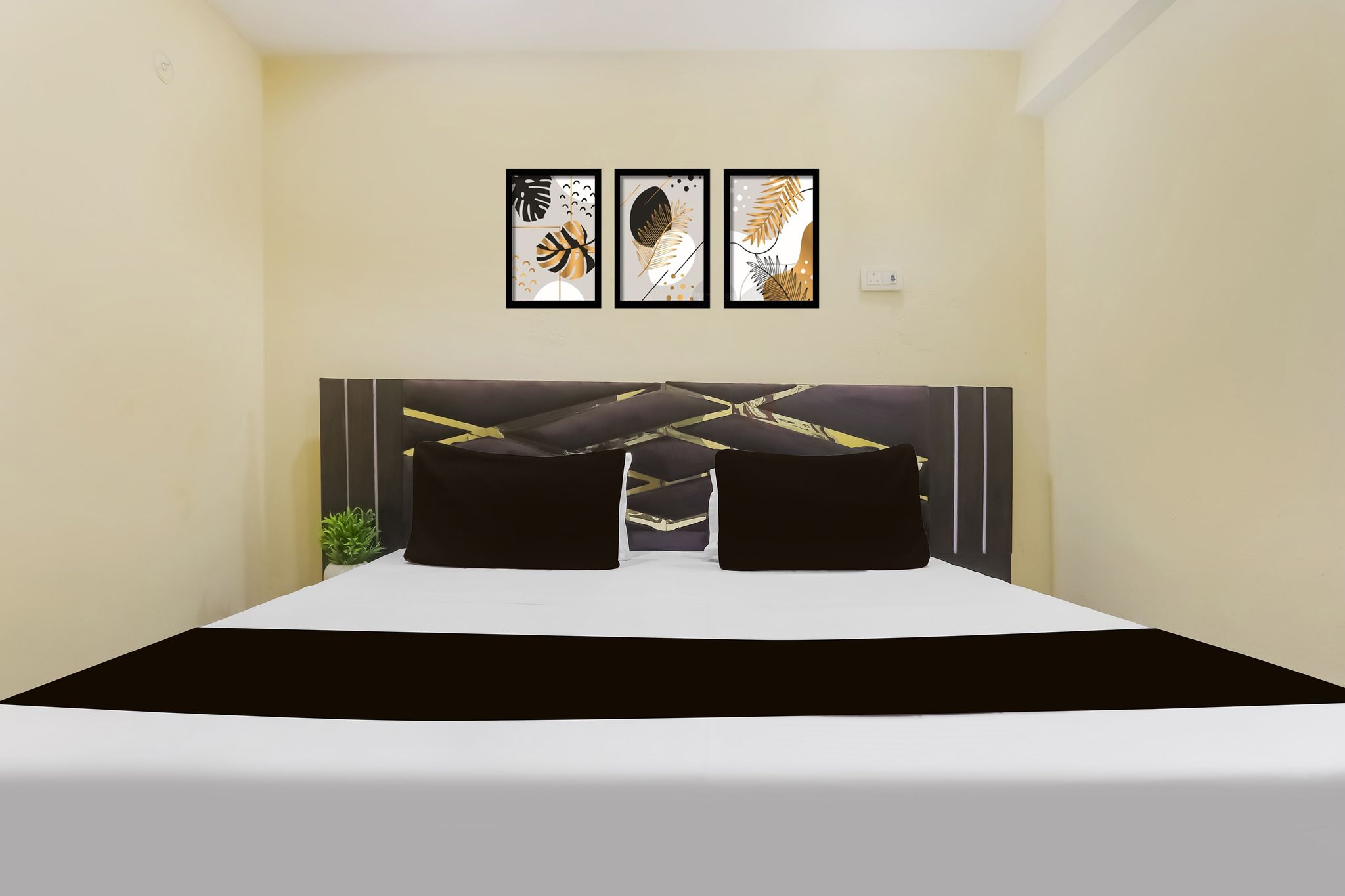 Hotel O Galaxy Inn Classic 15